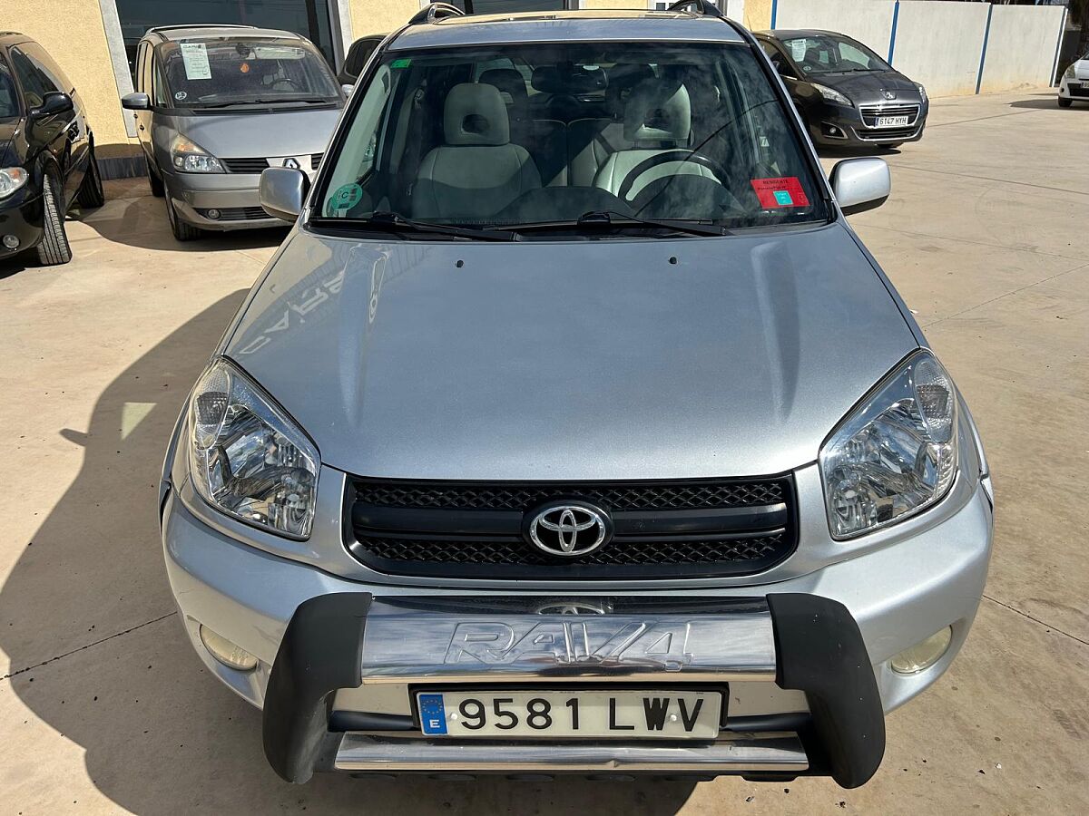 TOYOTA RAV 4 LUXURY 2.0 VVTI AUTO 4X4 SPANISH LHD IN SPAIN 103000 MILES 2005